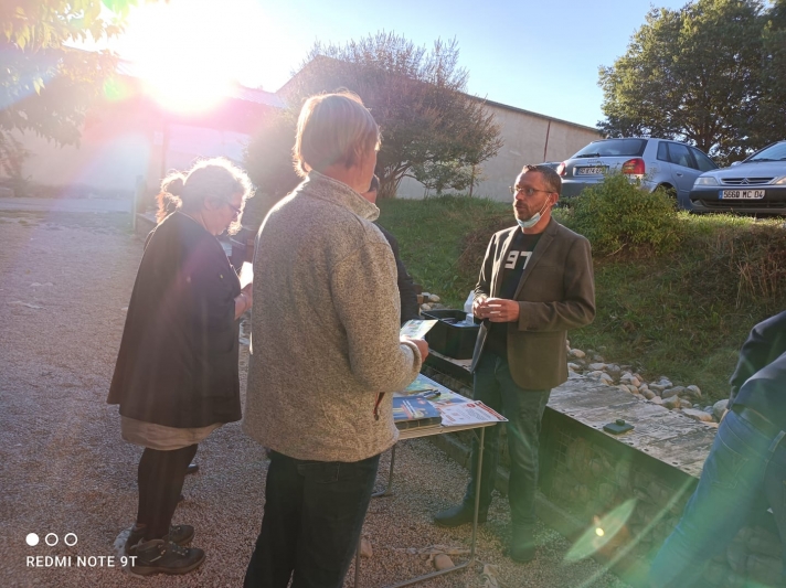 Des militants du Syndicat général de l’Agroalimentaire du département, accompagné par l’Union départementale des Alpes-de-Haute-Provence, étaient très tôt présents le mercredi 29 au lycée agricole de Digne Carmejane et au CFPPA – un centre de formation continue qui accueille des demandeurs d’emploi et des personnes en activité qui souhaitent se reconvertir ou s’insérer professionnellement.