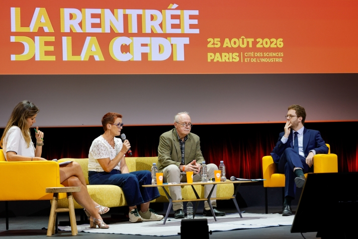 La seconde table ronde, intitulée “Services publics : sursaut collectif ou déclin programmé ?”, réunissait Isabelle Mercier, secrétaire nationale de la CFDT, Luc Rouban, sociologue, et David Amiel, ministre de l’Action et des Comptes publics.