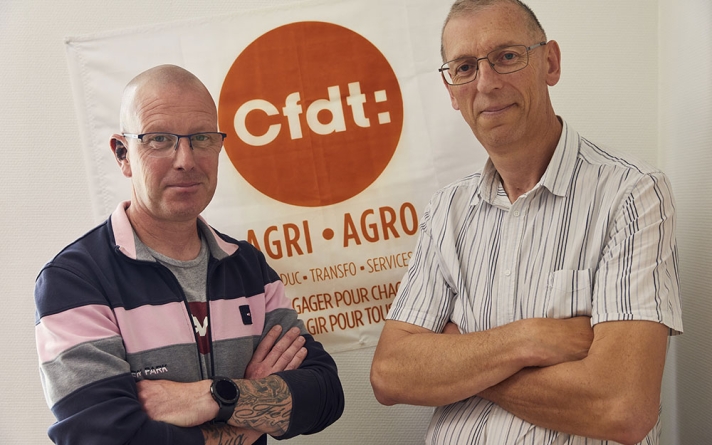 Les délégués syndicaux Dominique Baloche (à dr.) et Emmanuel Dufays (à g.) ont négocié 39 accords depuis 2019.