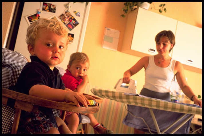 Une résurgence de stéréotypes, installés très tôt dans les sphères de socialisation des enfants et des adolescents, bloque les avancées en matière d'égalité des genres.