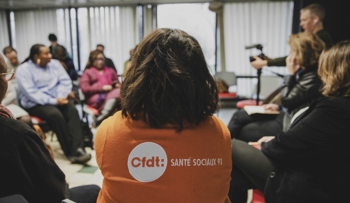 Lors d’une journée d’échanges avec des aides à domicile et des aides-soignantes du département de Seine-Saint-Denis à propos de leur travail, à Bobigny, le 6 février 2025.