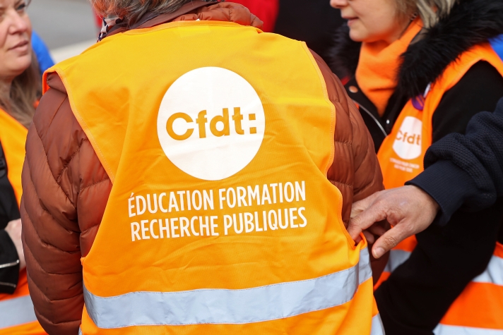À Nancy (mars 2026), manifestation du personnel de l’Éducation nationale pour protester contre le projet de carte scolaire et la suppression de classes.