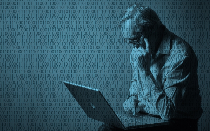 Recours à des algorithmes, accès aux données entre organismes... La lutte contre les fraudes sociales et fiscales risque d'augmenter les ruptures de droits arbitraires et le non-recours au droits sociaux.