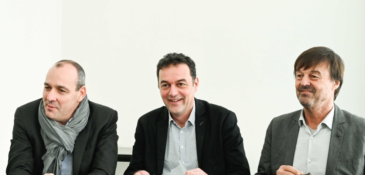 En février 2020, à Villeurbanne, Laurent Berger, Christophe Robert (directeur de la Fondation Abbé Pierre) et Nicolas Hulot déclinaient localement les propositions du Pacte du pouvoir de vivre à l’occasion des élections municipales.