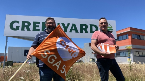 De gauche à droite : David Viallard et Gildas Brandého.