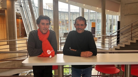 De gauche à droite : Damien Batin, délégué syndical CFDT, et Patrice Dubois, délégué syndical central.