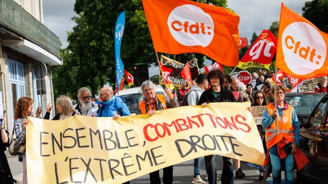Manifestation, à l’appel des syndicats, après la victoire du Rassemblement national aux élections européennes du 9 juin 2024. Laval, Mayenne, 15 juin 2024.