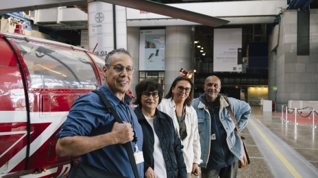 De gauche à droite : Hassan, Nathalie, Kadija et Marc Eden.