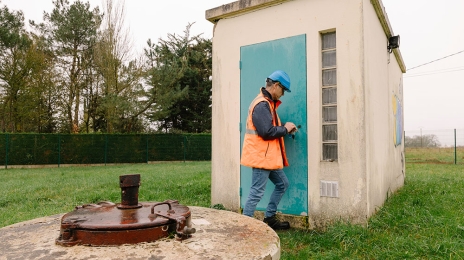 Captage de La Pavais, l’une des trois stations de pompage gérées par le syndicat mixte Collectivité Eau du Bassin Rennais (CEBR). Une partie de l’eau potable de la région rennaise est issue de captation souterraine, car le territoire dispose dans son sous-sol d’un réservoir naturel d’eau très étendu.