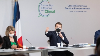 Emmanuel Macron et Barbara Pompili, ministre de la Transition écologique, ont rencontré, le 14 décembre dernier, au Conseil économique, social et environnemental, les membres de la Convention citoyenne pour le climat.