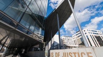 Le palais de justice de Grenoble abrite la cour d’appel, le tribunal judiciaire, le tribunal de commerce et le conseil de prud’hommes.