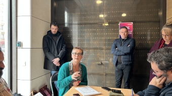 Isabelle Mercier (assise, au centre) est secrétaire nationale et négociatrice CFDT dans le cadre de la négo PVT.