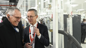 En décembre 2023, Carlos Tavares (Stellantis) inaugurait l'usine Symbio de Saint Fons, destinée à la fabrication de piles à hydrogène