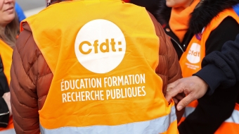 A Nancy, manifestation du personnel de l'Education Nationale pour protester contre le projet de carte scolaire et la suppression de classes d'école. Mars 2026.
